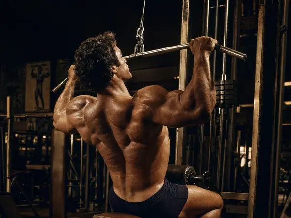 Close- or Medium-Grip Pulldowns